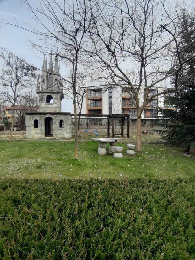 Апартамент Декор Burgas Bagian luar foto
